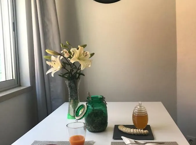 Loft-entre A E O Campo نازاريه
