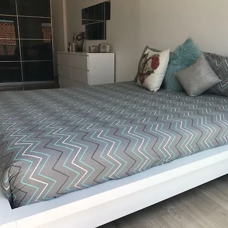 Loft-entre A E O Campo * نازاريه