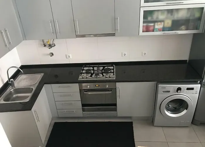 Semesterbostad Loft-entre A E O Campo Nazaré